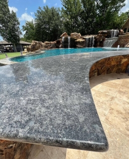outdoor-kitchen